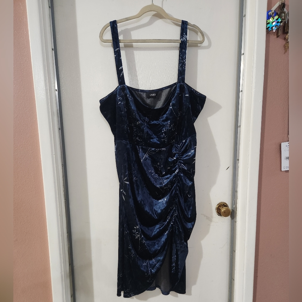 Cider Plush Velvet Rushed Cami Bodycon Midi Dress View 4